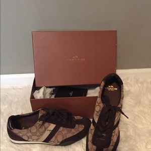 Coach gym shoes